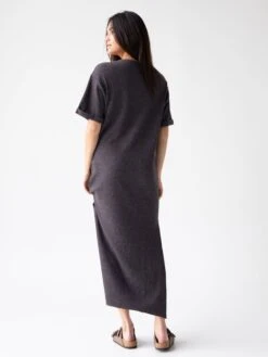 Natural Life Graphic Tee Maxi Dress - Charcoal Floral Bouquet -Natural Life Shop 1A2A4273